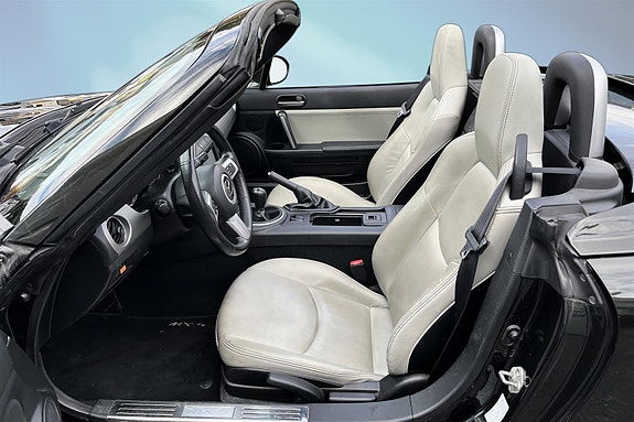 Mazda MX-5 12 of 20