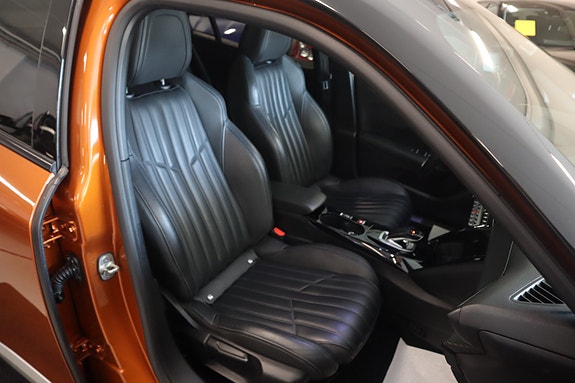 Peugeot 2008 25 of 30