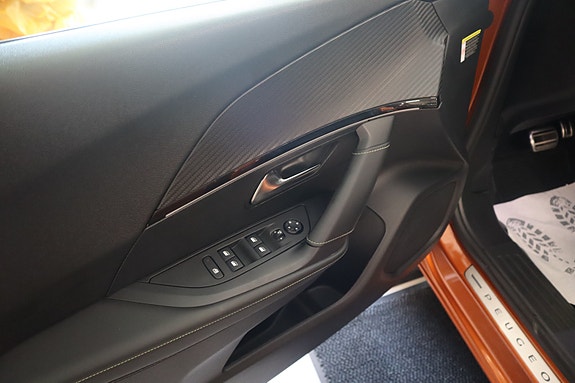 Peugeot 2008 16 of 30