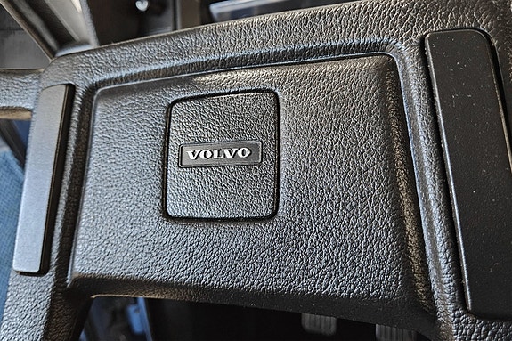 Volvo 244 23 of 30