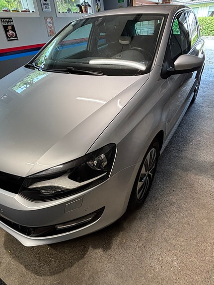 Volkswagen Polo 16 of 30