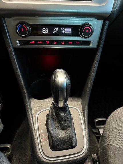 Volkswagen Polo 28 of 30