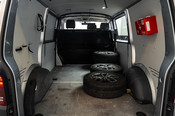 Volkswagen Transporter 23 of 24