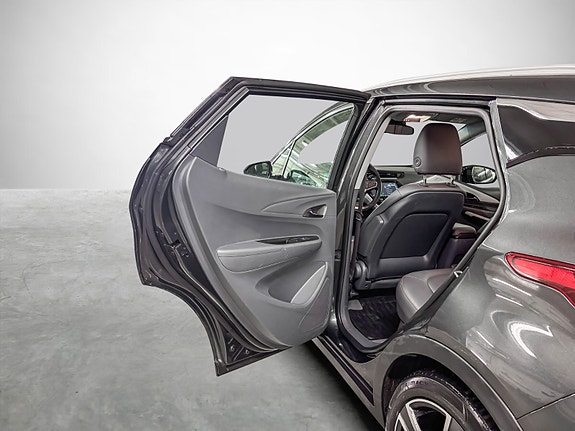 Opel Ampera-e 20 of 28