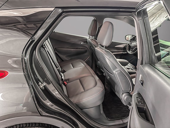 Opel Ampera-e 23 of 28