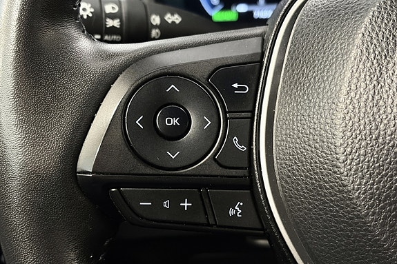 Toyota Corolla Cross 14 of 30