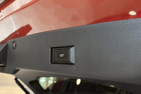 XPeng G3i 19 of 22