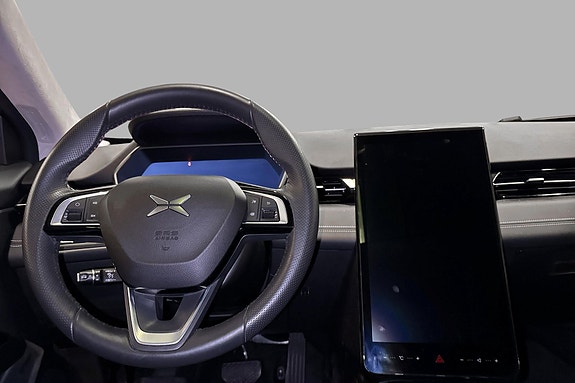 XPeng G3i 9 of 22