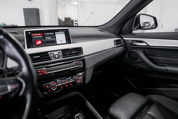 BMW X1 20 of 30