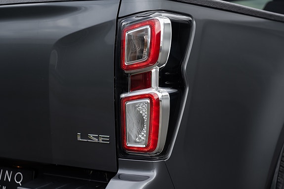 Isuzu D-max 4 of 22