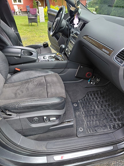 Audi Q7 3 of 7