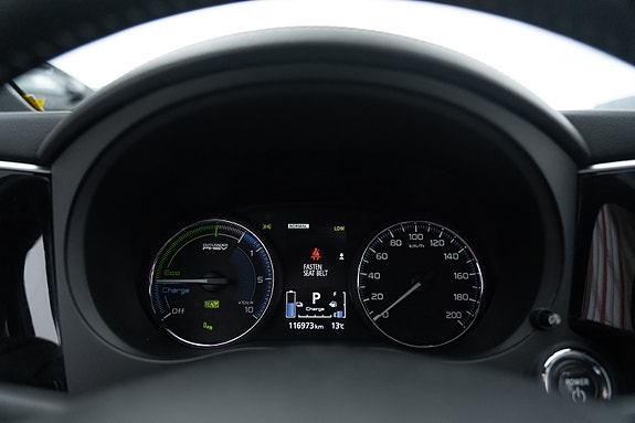 Mitsubishi Outlander 19 of 25