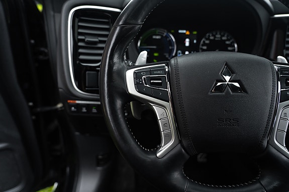 Mitsubishi Outlander 17 of 25