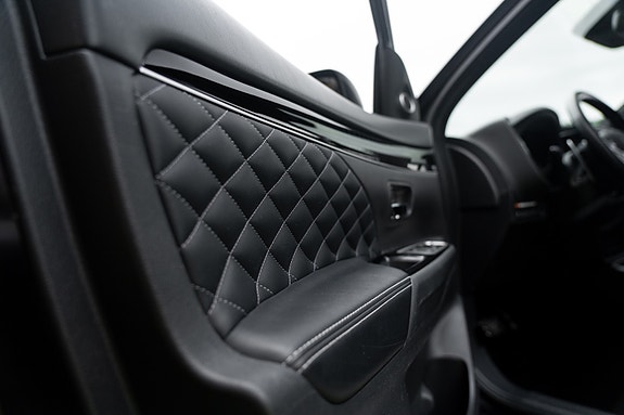Mitsubishi Outlander 15 of 25