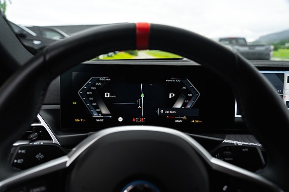 BMW i4 20 of 30