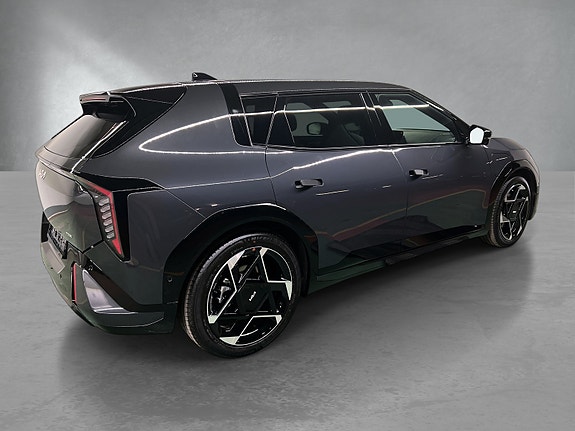Kia EV4 7 of 28