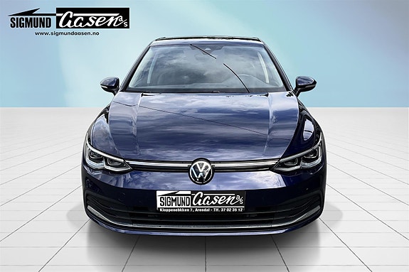 Volkswagen Golf VIII 2 of 20