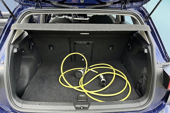 Volkswagen Golf VIII 14 of 20