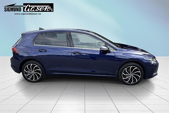 Volkswagen Golf VIII 4 of 20