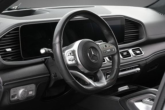 Mercedes-Benz GLS400 d 11 of 30