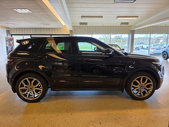 Land Rover Range Rover Evoque 7 of 30