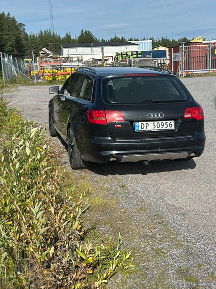 Audi A6 allroad 2 of 5