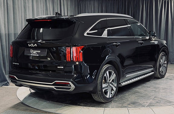 Kia Sorento 6 of 30
