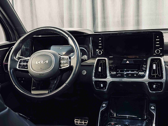 Kia Sorento 11 of 30