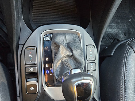 Hyundai Grand Santa Fe 10 of 20