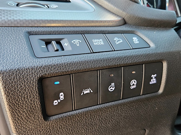 Hyundai Grand Santa Fe 8 of 20