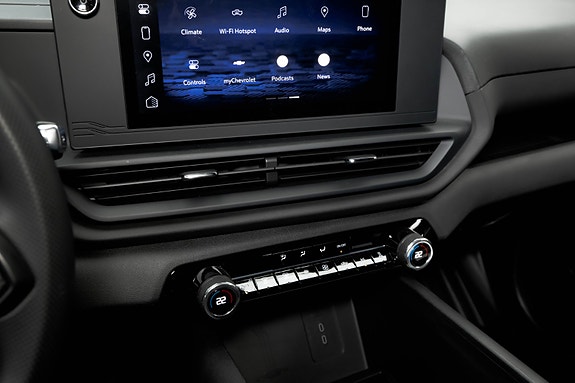Chevrolet Silverado EV 20 of 28