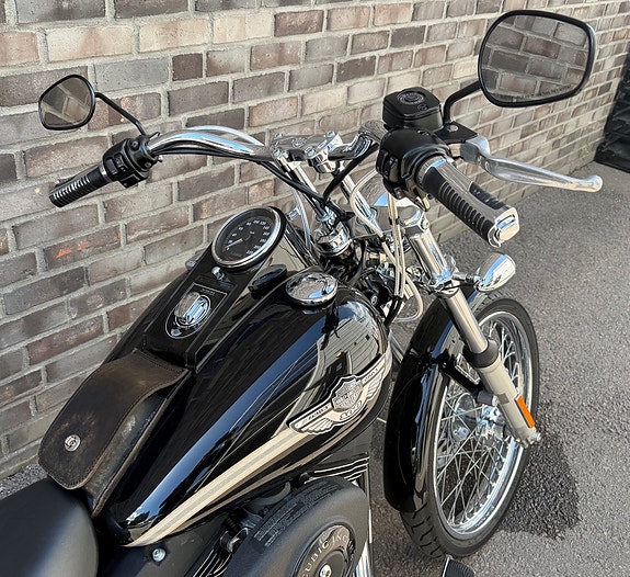 Harley-Davidson FXSTB / I Softail Night Train 4 of 10
