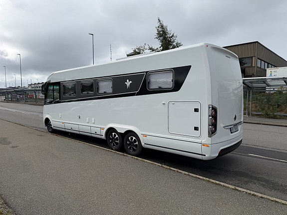 Niesmann+Bischoff Arto 88 LF Clou line 6 of 26