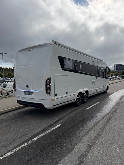 Niesmann+Bischoff Arto 88 LF Clou line 7 of 26