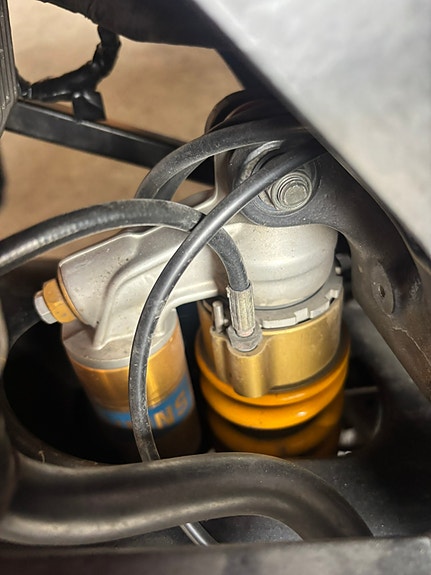 Yamaha YZF-R1 mellom tung 4 of 10