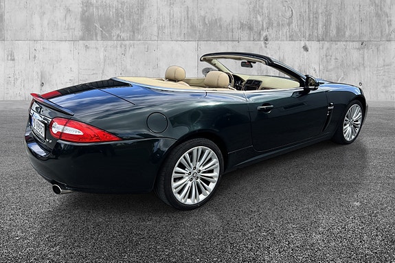 Jaguar XK 7 of 15