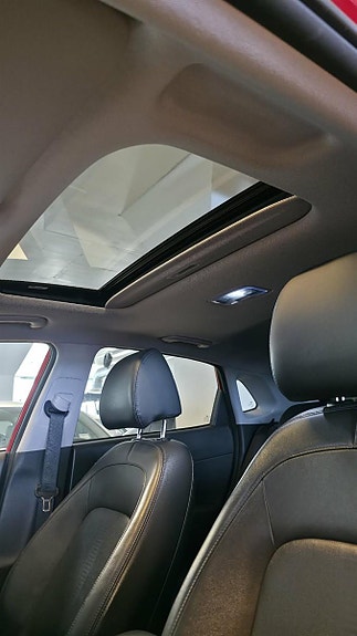 Hyundai Kona 30 of 30