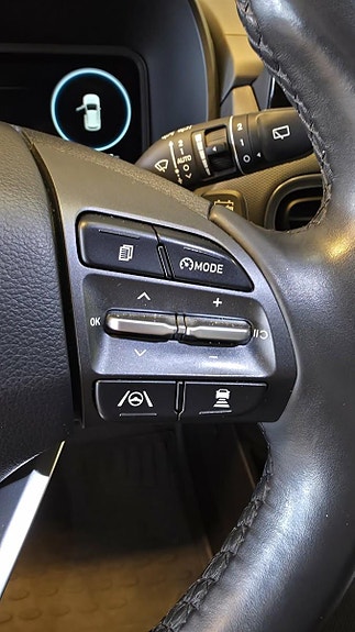 Hyundai Kona 13 of 30