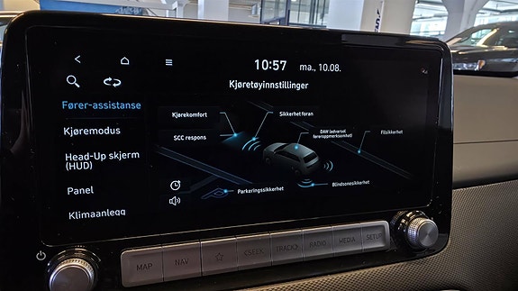 Hyundai Kona 29 of 30