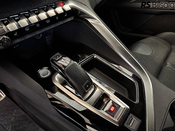 Peugeot 5008 26 of 30