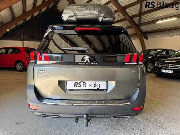 Peugeot 5008 11 of 30