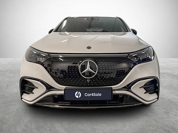 Mercedes-Benz EQE350 8 of 30