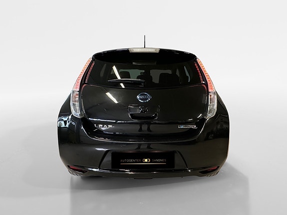 Nissan Leaf 6 of 30