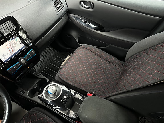 Nissan Leaf 19 of 30