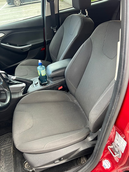 Ford Focus 13 of 21