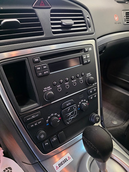 Volvo V70 14 of 20