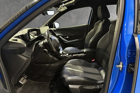 Peugeot e-2008 8 of 25