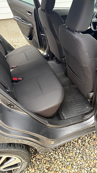 Suzuki Swift 23 of 29