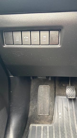 Suzuki Swift 17 of 29