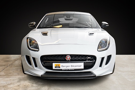 Jaguar F-TYPE 2 of 20